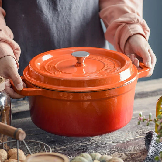 cocotte orange avec couvercle